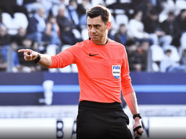 Clement Turpin will referee the match Bosnia and Herzegovina – Italy