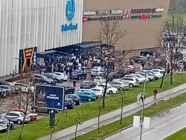 A bomb was reported in the largest shopping center in Banja Luka