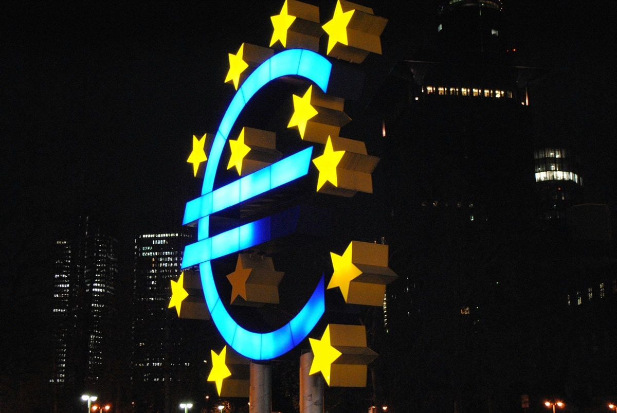 ECB in a significantly smaller loss in 2025