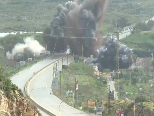 Israel carried out new attacks on southern Lebanon and the suburbs of Beirut