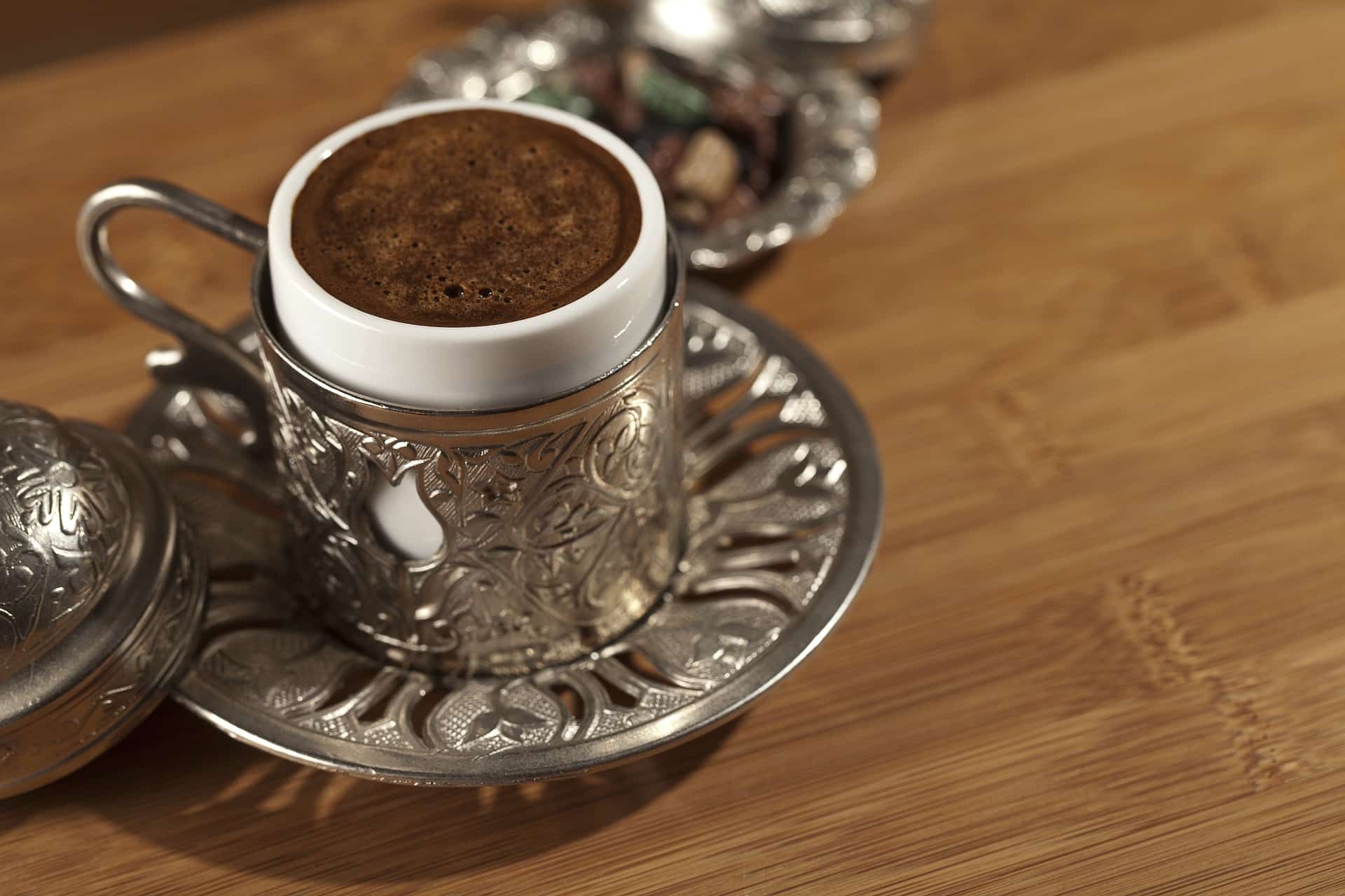 Coffee is getting more expensive, but we drink the same: What is behind the 30 percent growth?