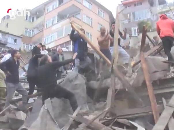 New information about the explosion in Istanbul, there are people trapped in the ruins