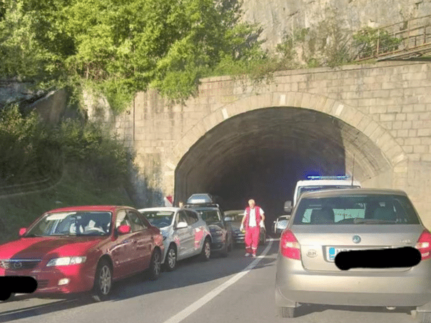 Five vehicles collided in a tunnel in BiH, three were injured