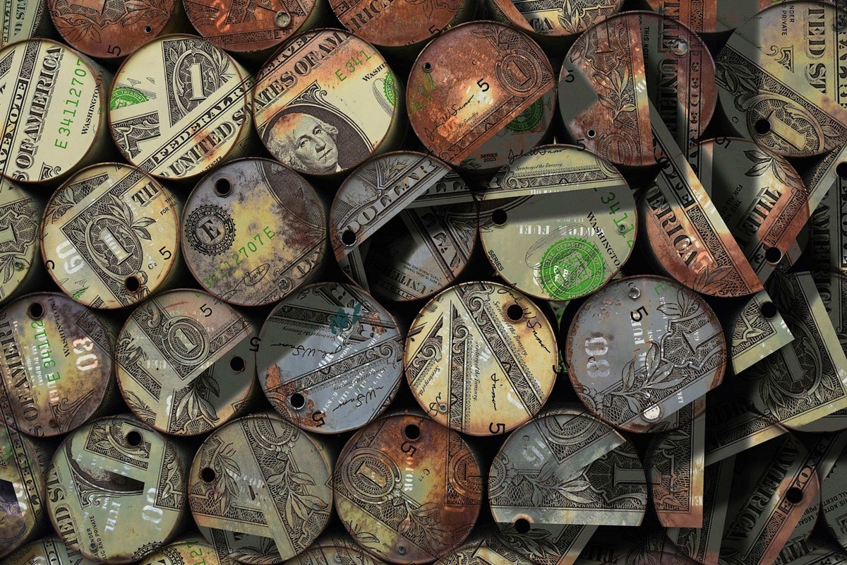 Deutsche Bank: Conflict with Iran threatens the petrodollar system