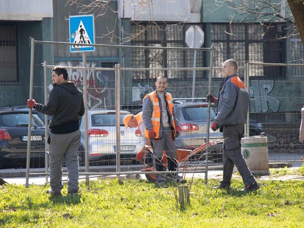 Work has begun on the arrangement of the new park on Heroes’ Square