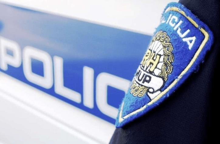 Fake policemen from Bosnia and Herzegovina arrested in Makarska: The real police waited for them