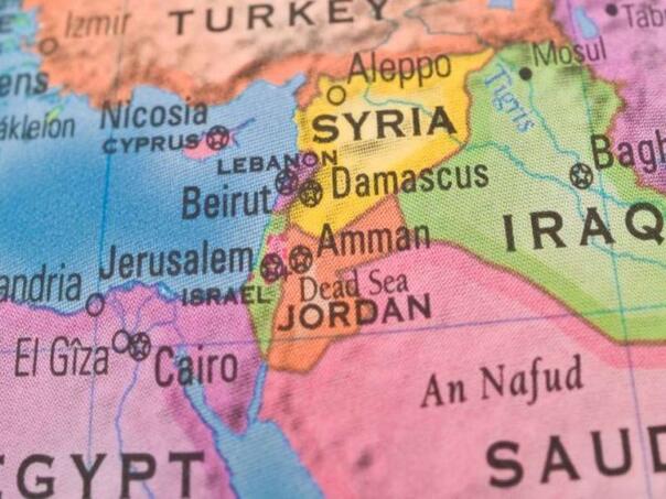 The President of Egypt warns of the consequences of a war against Iran over the Suez Canal