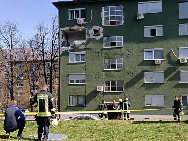 A man from Zenica, whose gas cylinder exploded in his apartment yesterday, has died