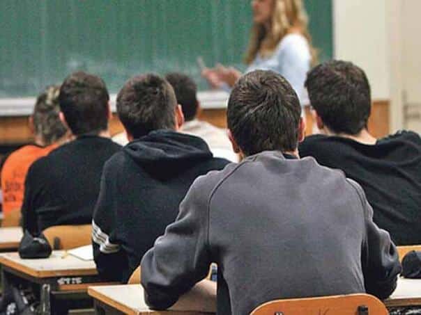 Only nine schools out of 91 in the RS plan to enroll more than 200 students
