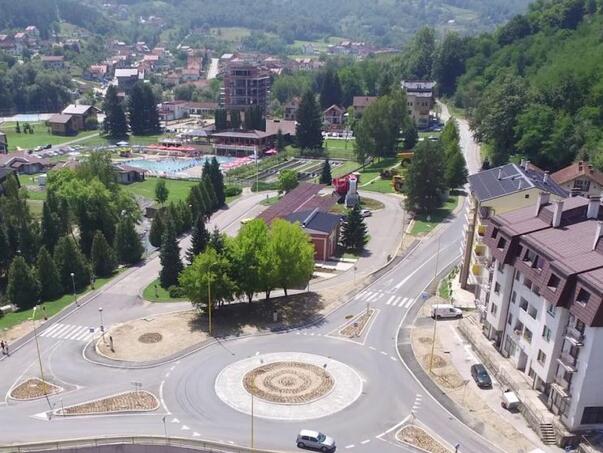 Two drivers were injured in a collision in Milići