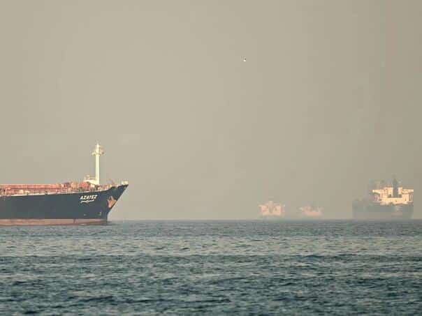 Gulf countries and Great Britain called on Iran to stop the attacks