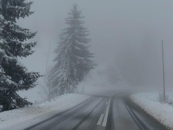 Winter chaos on the roads in BiH, collapse on numerous sections
