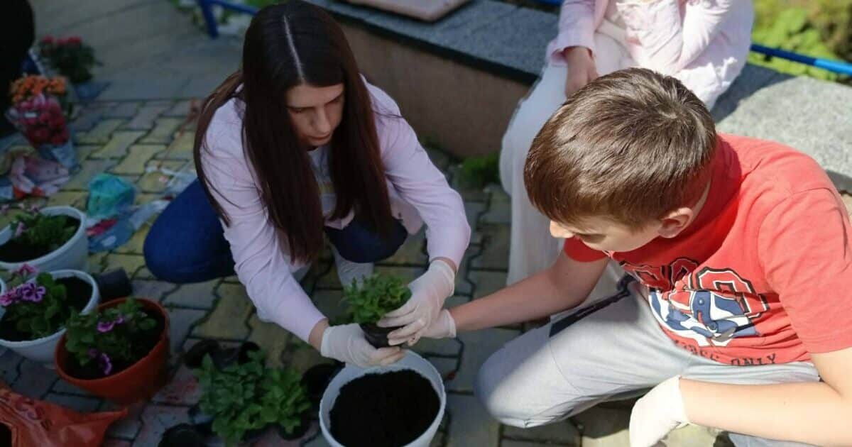 Together for a better tomorrow: Users of the Center in Tešnje decorated the yard