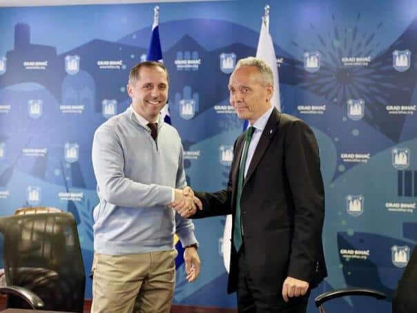 Bihać and UNICEF signed two memorandums: Support for the vulnerable and employment