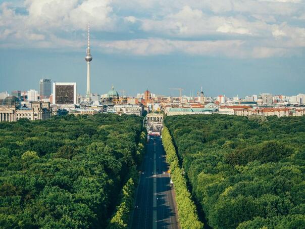 The number of immigrants in Germany increased by 67 percent in 20 years
