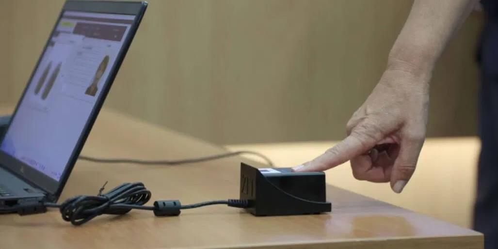 Elections in BiH in crisis: Technology blocked, trust disappears