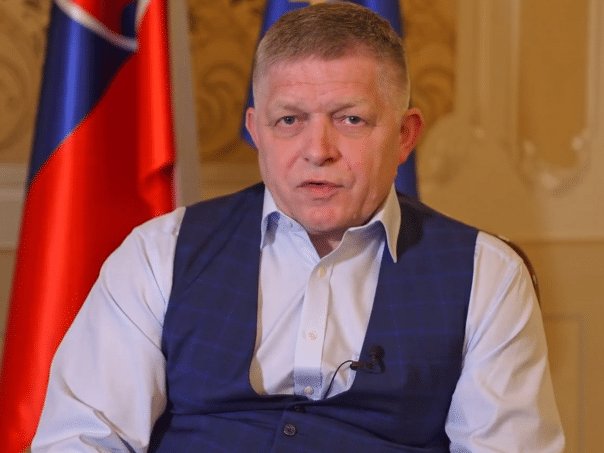 Fico: Russians kneel only when tying shoelaces