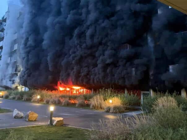 Creepy scenes from Graz: Dozens of apartments disappear in thick black smoke
