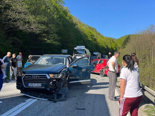 Collapse on Bradina: The accident blocked traffic