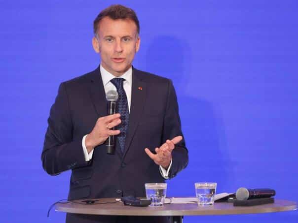 Macron told Iran: "Seize the opportunity”