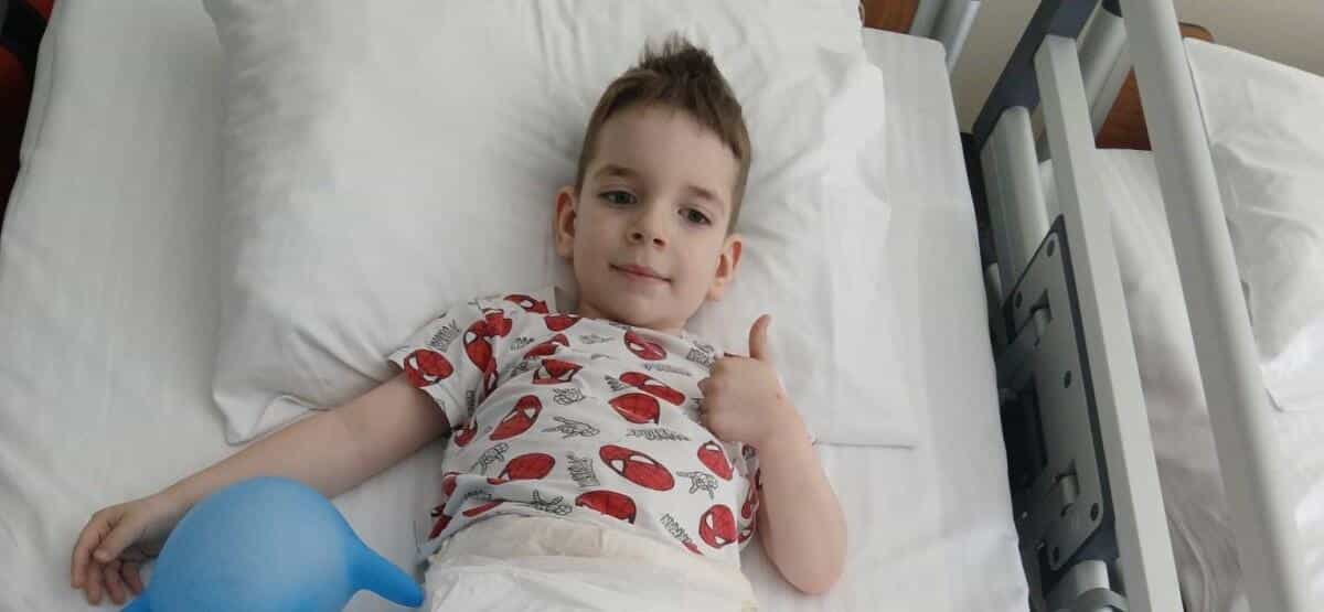 Maglaj: An appeal for a little hero – let’s help five-year-old Medina get a chance for childhood