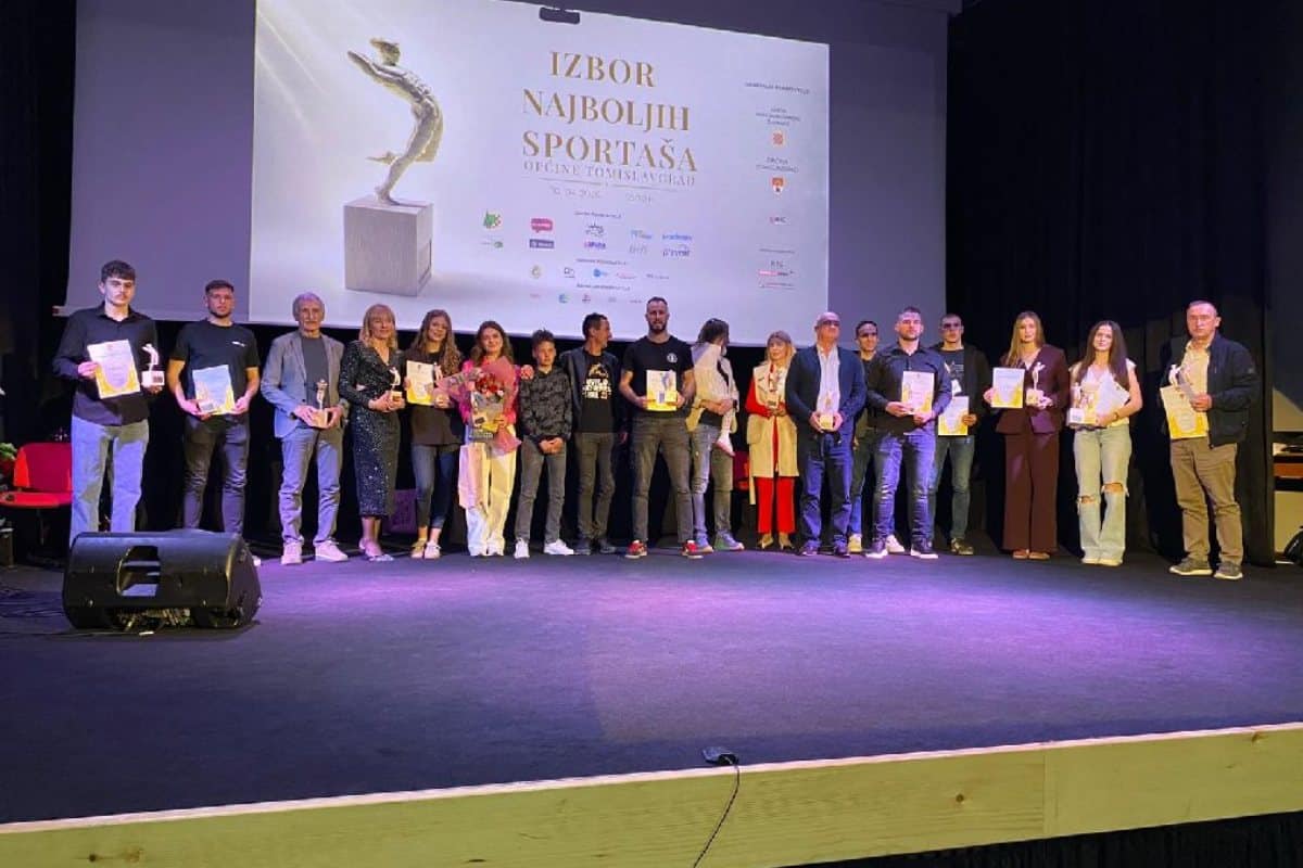 The best athletes of Tomislavgrad received awards: For the first time, artistic statues were also awarded