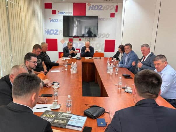 Five in Mostar with potential candidate Zdenko Lučić