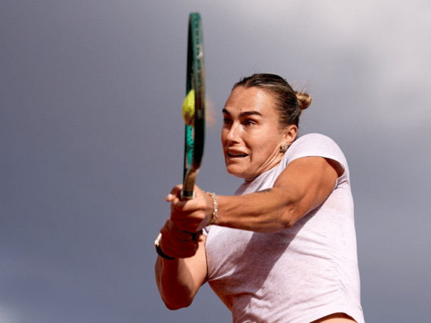 Sabalenka easily reached the round of 16, Tsitsipas knocked out Bublik