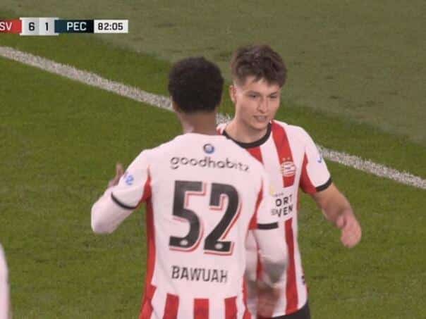 The great Bajraktarević scored two goals for PSV and registered three assists!
