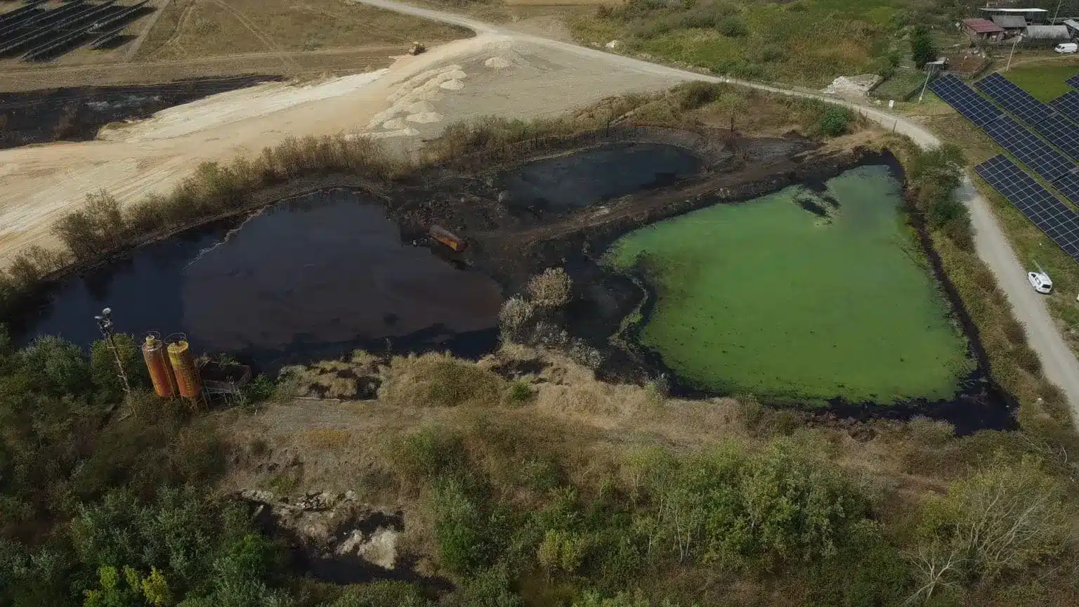 Ecological bomb in the heart of Modriča: 25,000 tons of poison next to houses, institutions with no solution