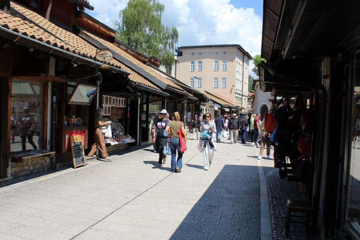 How many people actually live in BiH today: almost 200,000 have left the RS since the census