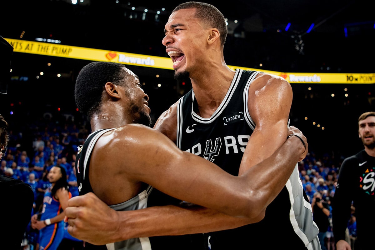 The Spurs defeated the champions in the master’s game and won the big NBA finals against the Knicks
