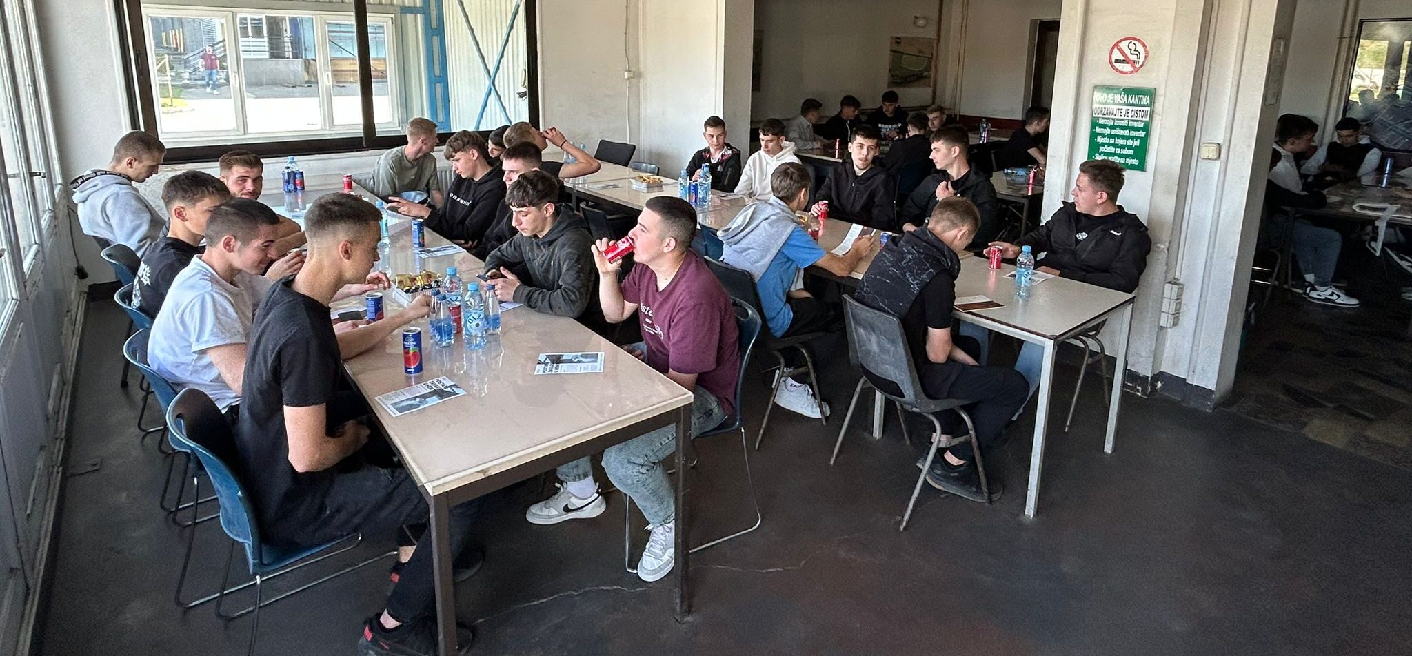 Pupils of Mixed High School Tešanj visited Hemtech company