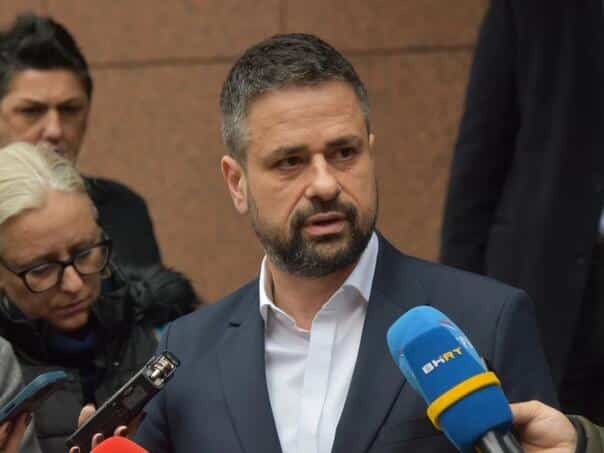 Amidžić: I’ll see you tonight, I’m about to open it, but where did it go…