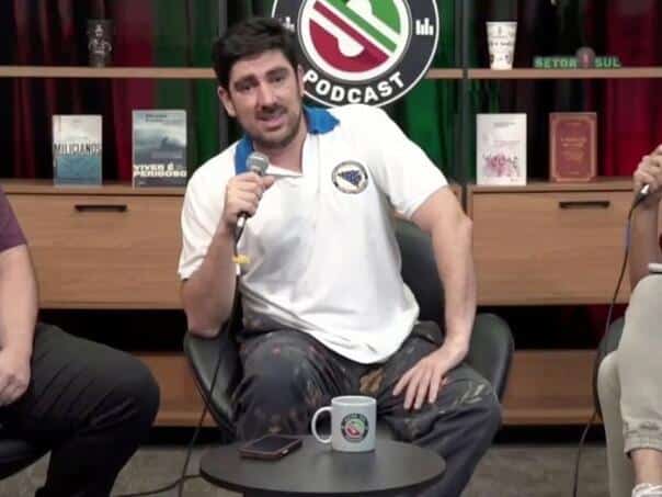 The Brazilian in the lily jersey: "They wanted genocide against the Bosnian people"