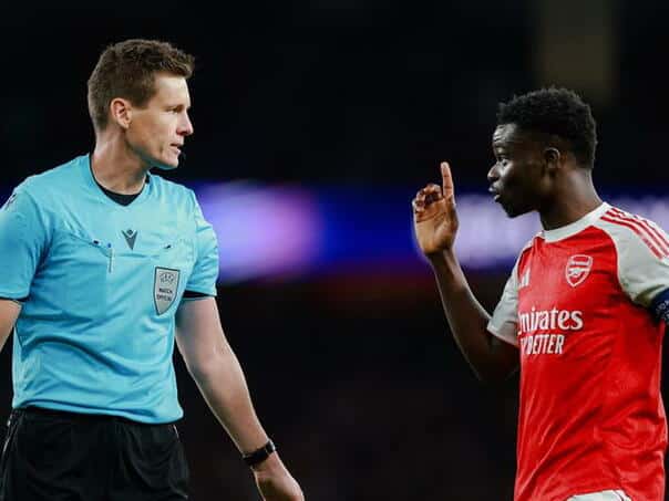 Daniel Siebert referees the Champions League final between PSG and Arsenal