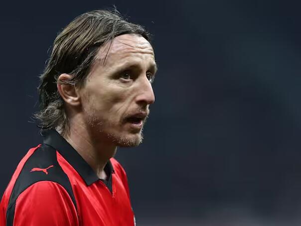 Did Modrić say goodbye to Milan with this message at midnight?
