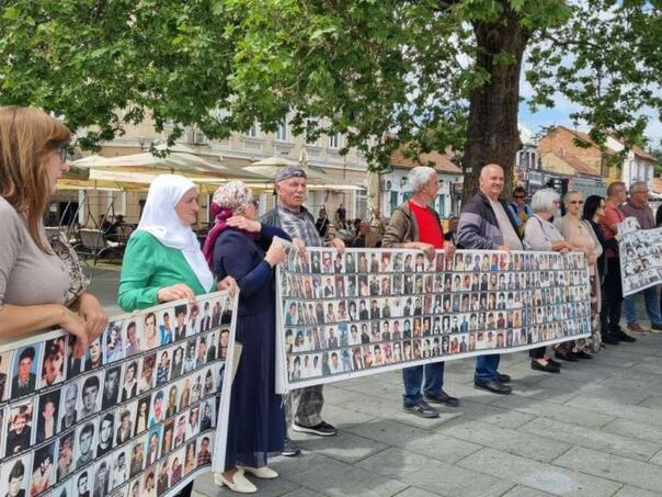 Mothers of Srebrenica: The issue of early release of criminals offends the victims’ families