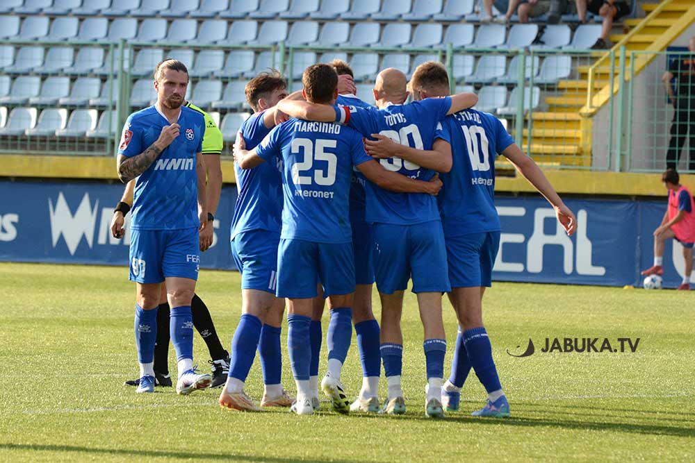 Matić double scorer: Široki Brijeg leads against Radnik at halftime