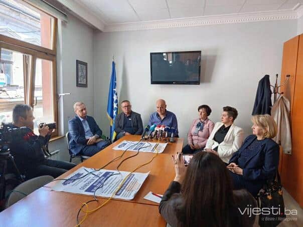 A strike has begun in the healthcare sector of the Tuzla Canton: Some are working…