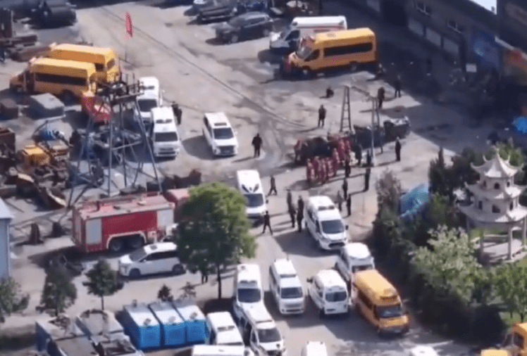 Video: More than 90 dead in an explosion in a coal mine in China