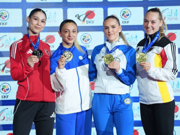 The Sipović sisters won bronze medals at the European Championships