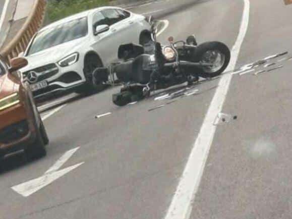 Serious accident at the entrance to Sarajevo: A motorcyclist was injured in the collision