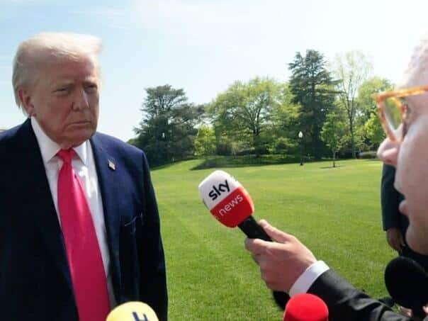 Trump: "We have two options, one is to destroy Iran, and the other…"