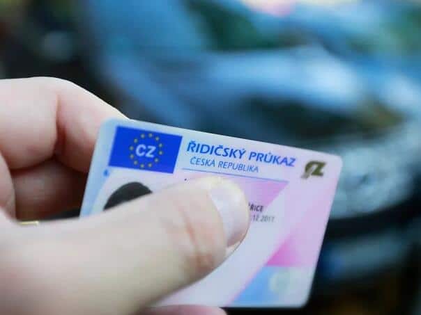 Big changes for drivers in the EU: Digital driving rules are coming, but also stricter rules