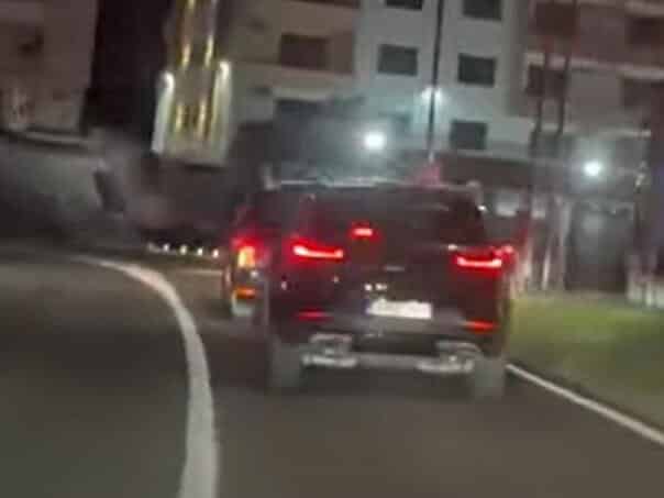 Video: Dangerous driving in a convoy near Konjic, overtaking on a curve