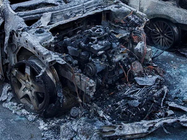 Three vehicles were set on fire in Sarajevo, no one was injured