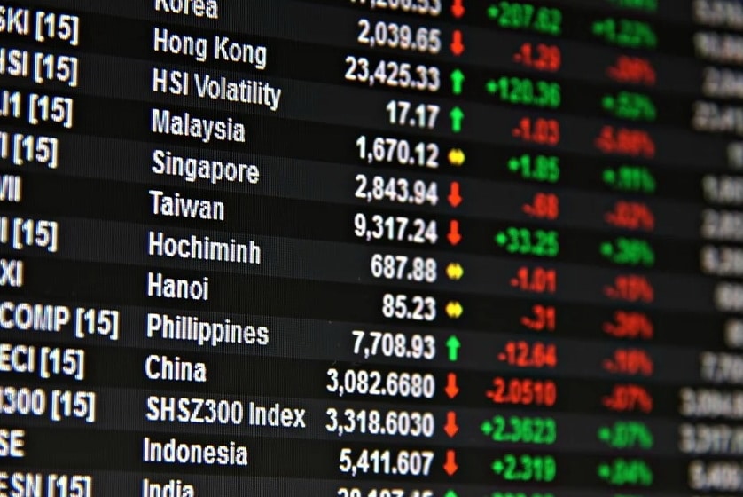 Asian markets fell due to renewed tensions in the Middle East