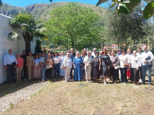 A handbook for citizens on water management was presented at a round table in Mostar
