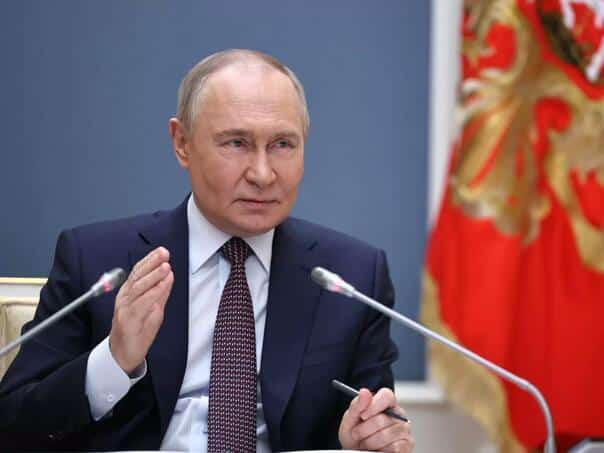 Today, Putin is answering questions from Western journalists in St. Petersburg